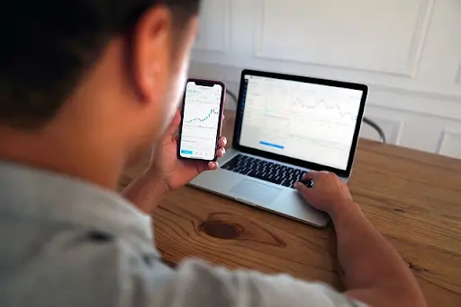 Options Greeks Made Simple: Using Delta, Gamma, Vega, and Theta on SensaMarket